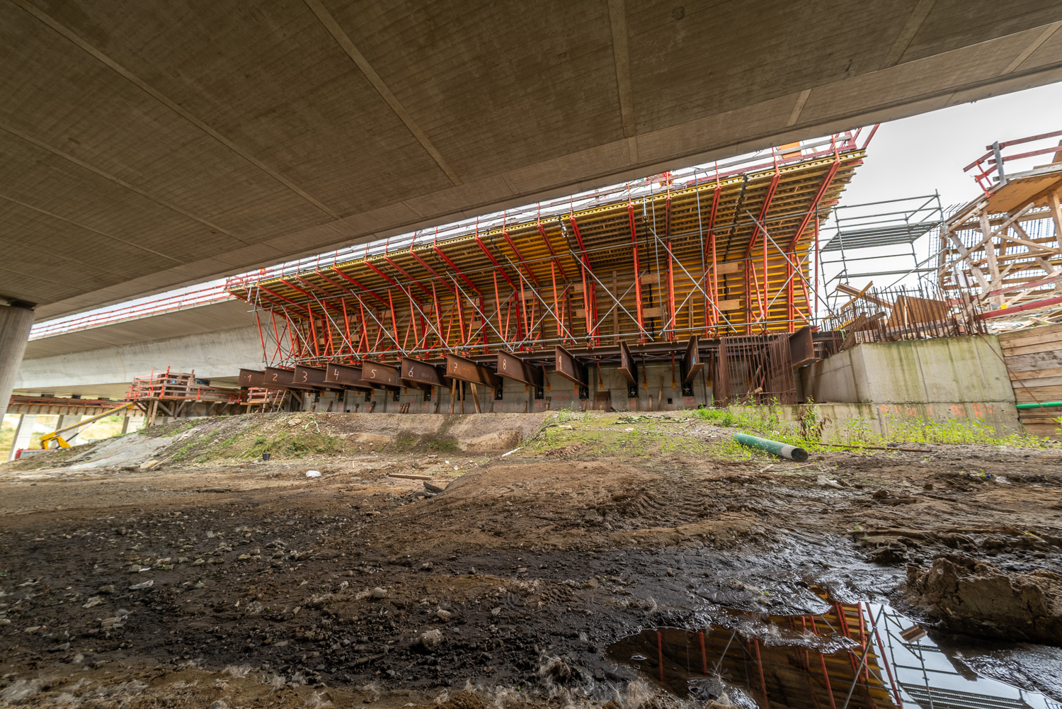 Autobahn Bridge Site